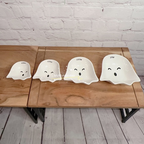 Halloween Ghost Measuring Cups - Picture 4 of 4